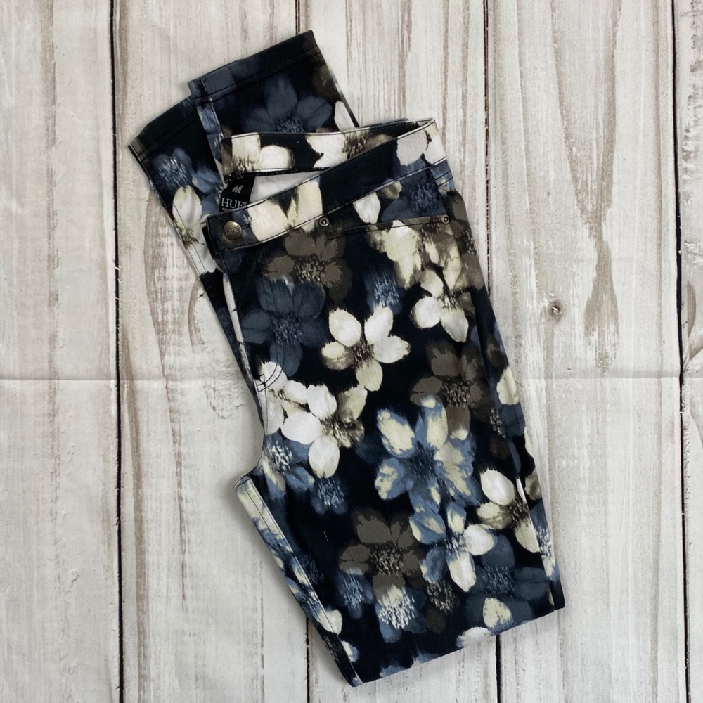 HUE Mod Floral Smooth Denim Leggings, M - Picture 2 of 7
